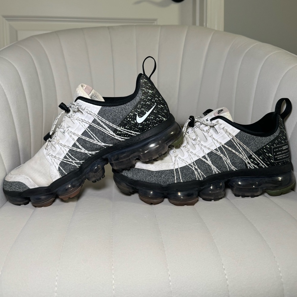 Nike Womens Air Vapormax Run Utility